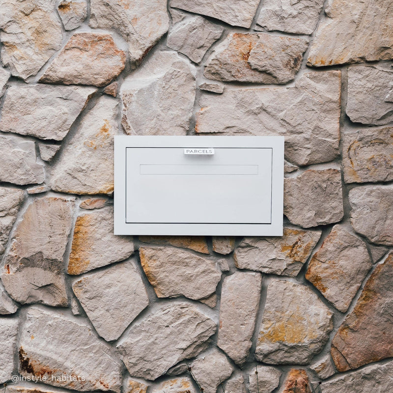Geneva Parcel Fence/Brick Letterbox
